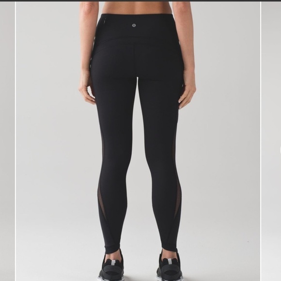 Lululemon Sole Training 7/8 Tight - Picture 2 of 7